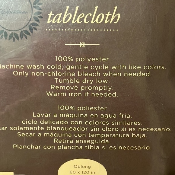 VINTAGE TRIM A HOME HOLLY LEAVES, BERRIES & RED RIBBON CHRISTMAS TABLECLOTH - Picture 5 of 9